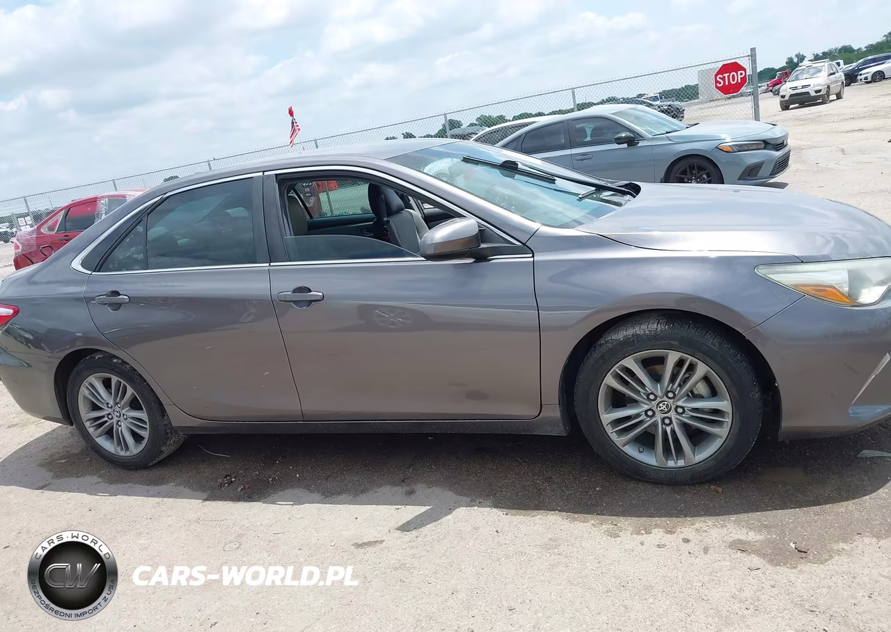 2015 Toyota Camry Se VIN:4T1BF1FK0FU015410 - 13