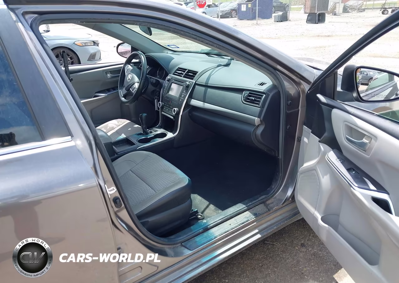 2015 Toyota Camry Se VIN:4T1BF1FK0FU015410 - 5