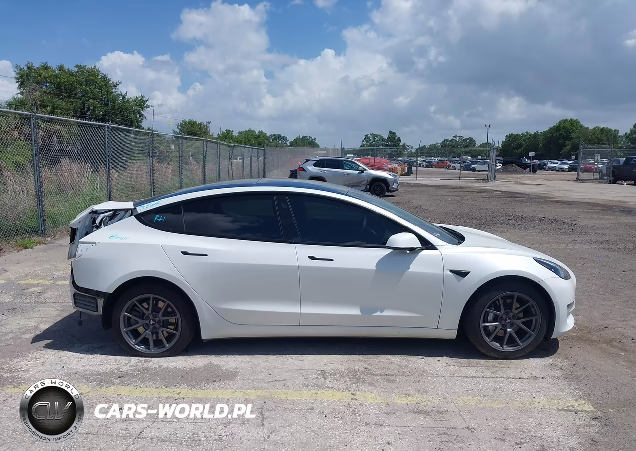 2021 Tesla Model 3 Standard Range Plus Rear-Wheel Drive VIN:5YJ3E1EA5MF977440 - 14