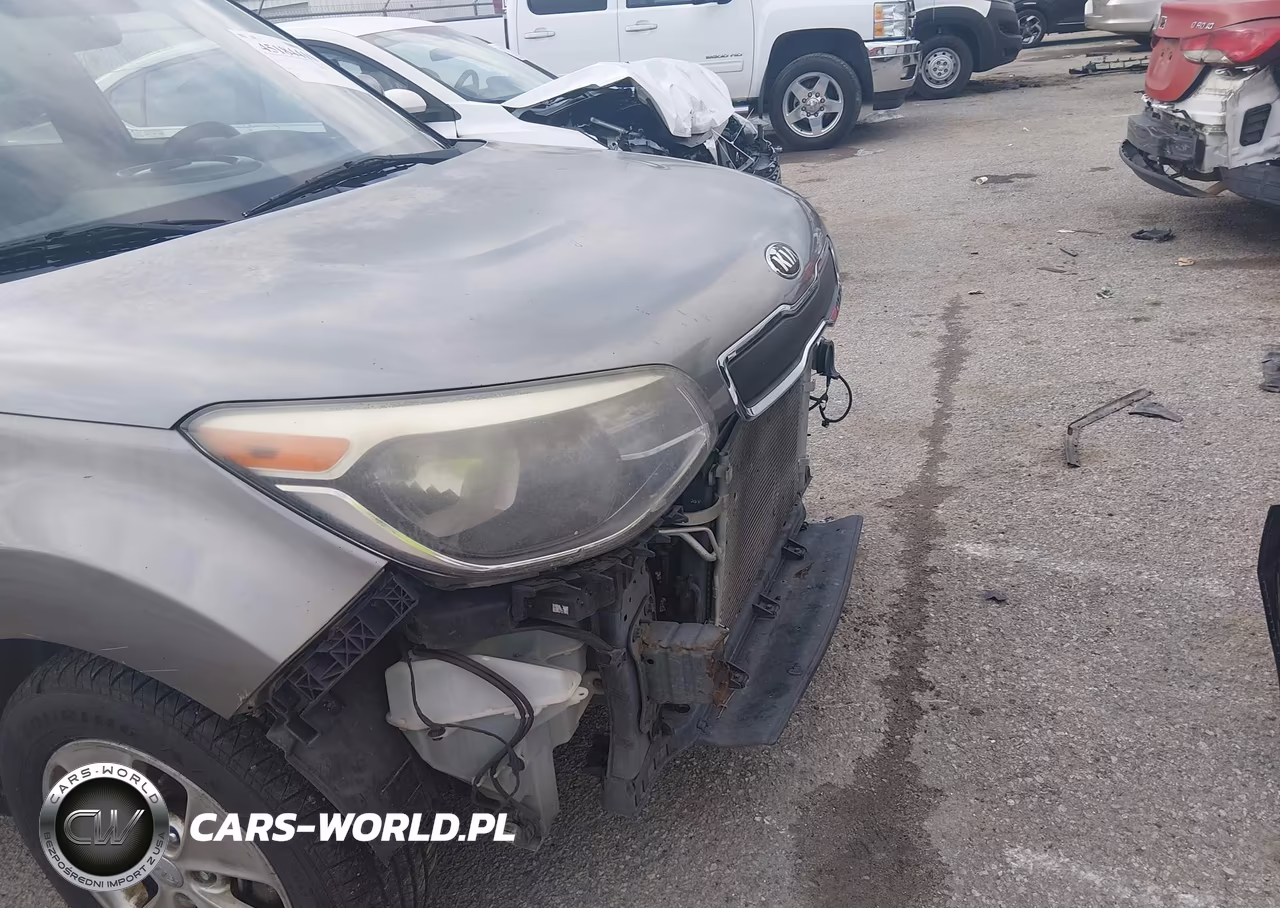 2015 Kia Soul VIN:KNDJN2A24F7131854 - 14