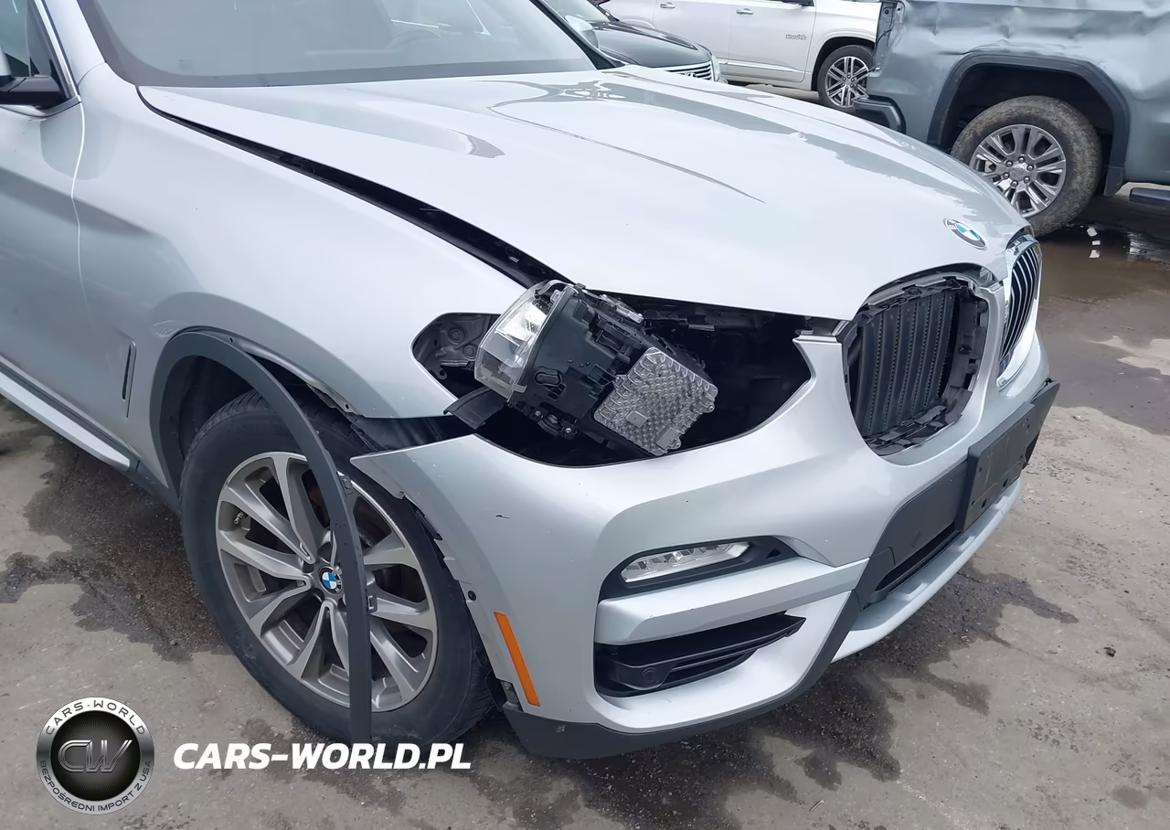 2019 BMW X3 xDrive30I VIN:5UXTR9C52KLD98748 - 18