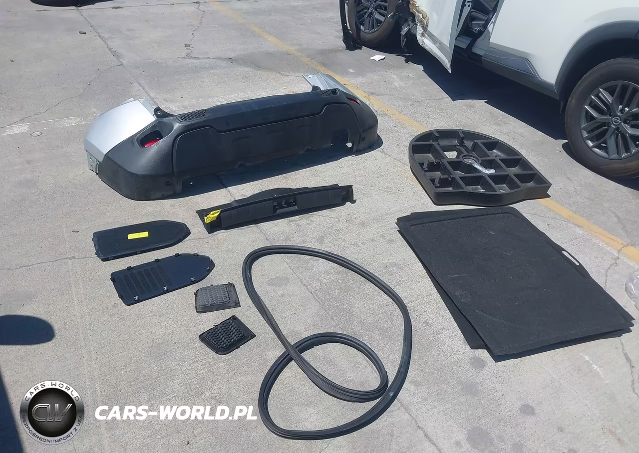 2015 Jeep Renegade Latitude VIN:ZACCJBBH2FPC23040 - 12