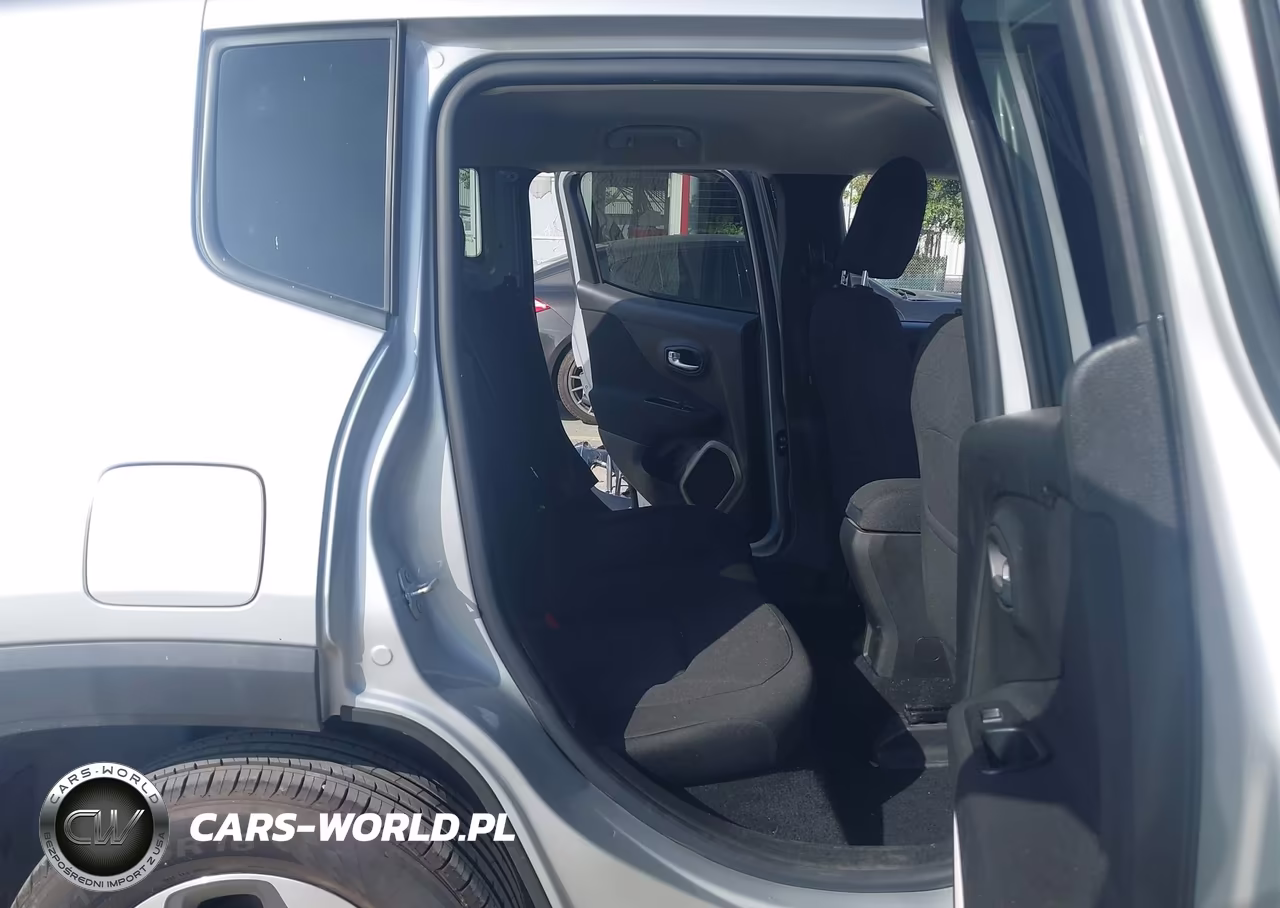2015 Jeep Renegade Latitude VIN:ZACCJBBH2FPC23040 - 8