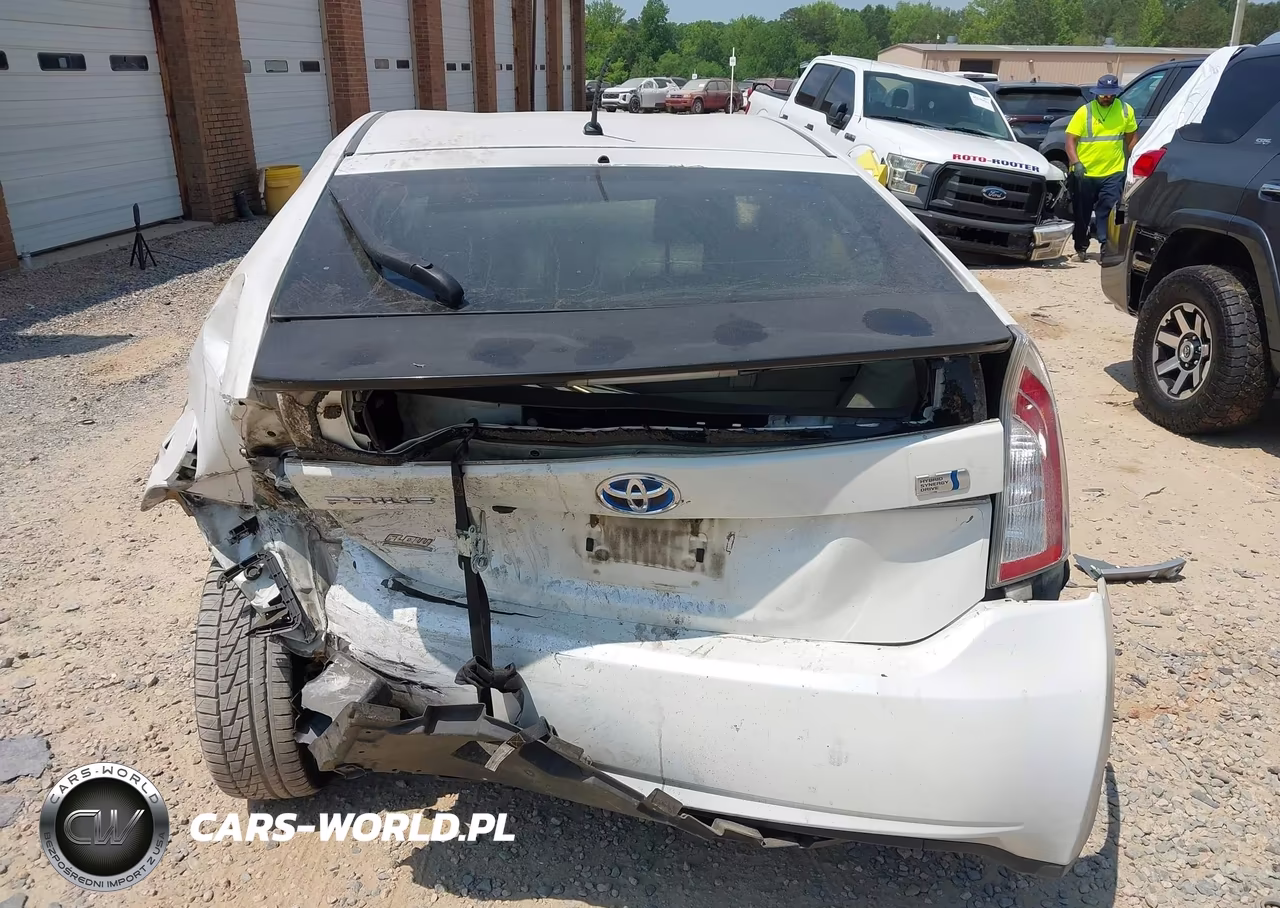 2012 Toyota Prius Two VIN:JTDKN3DU5C5465857 - 15