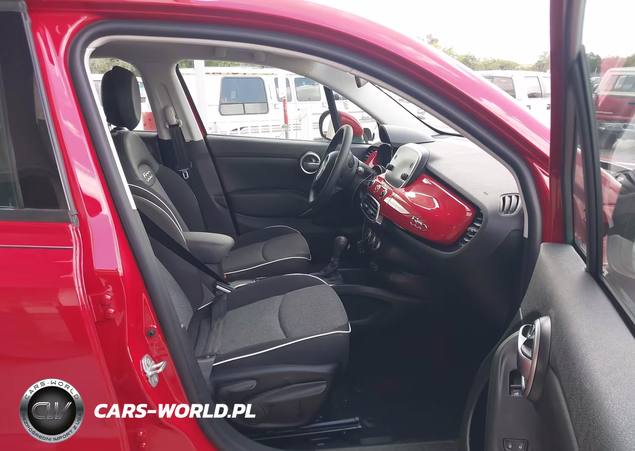 2018 Fiat 500X Pop Fwd VIN:ZFBCFXAB6JP660642 - 5