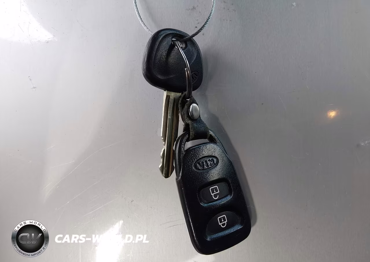 2010 Kia Soul + VIN:KNDJT2A29A7702902 - 11