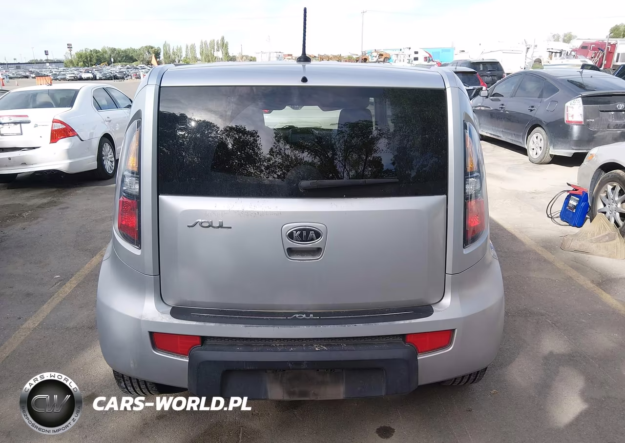 2010 Kia Soul + VIN:KNDJT2A29A7702902 - 16
