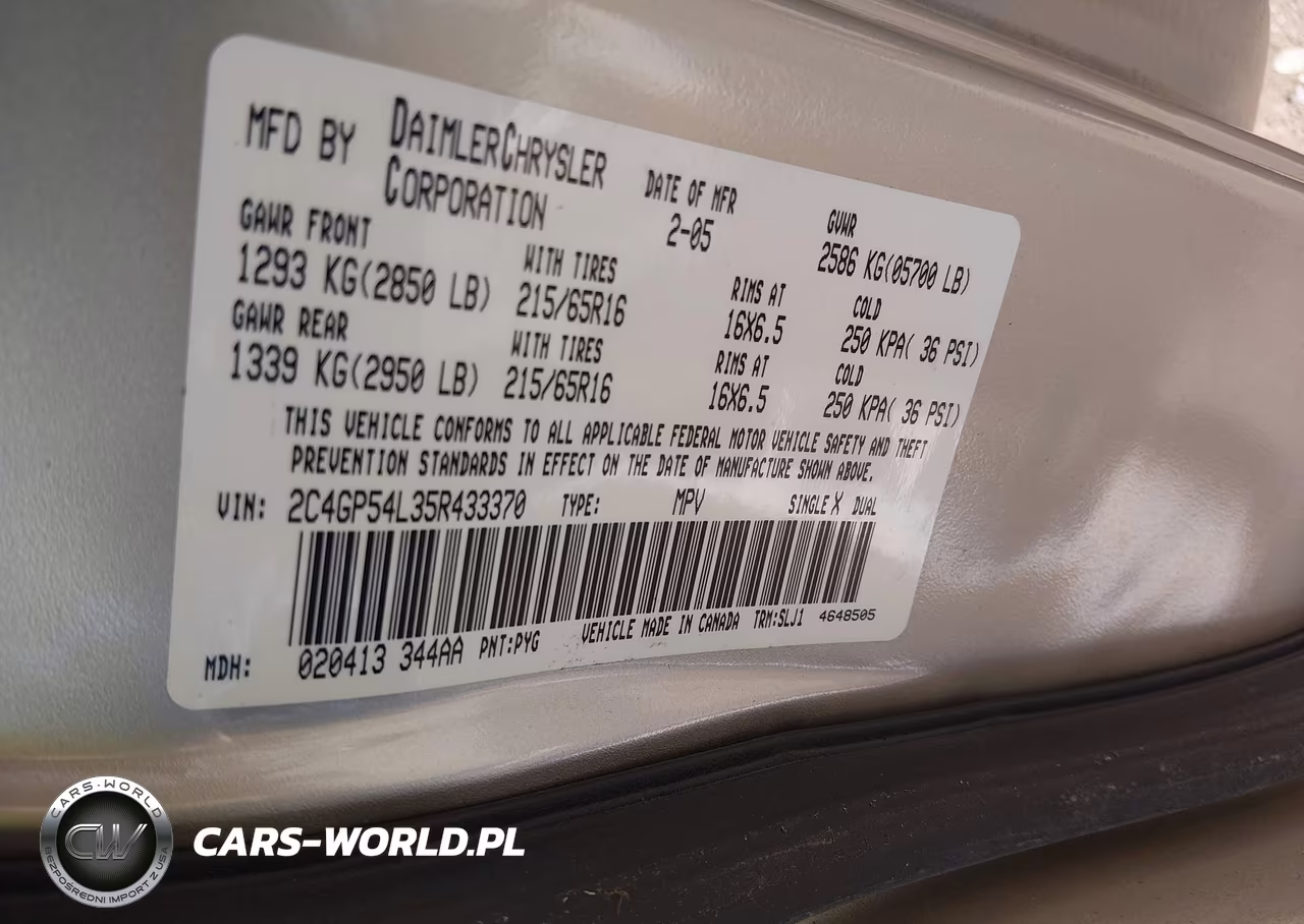 2005 Chrysler Town & Country Touring VIN:2C4GP54L35R433370 - 9