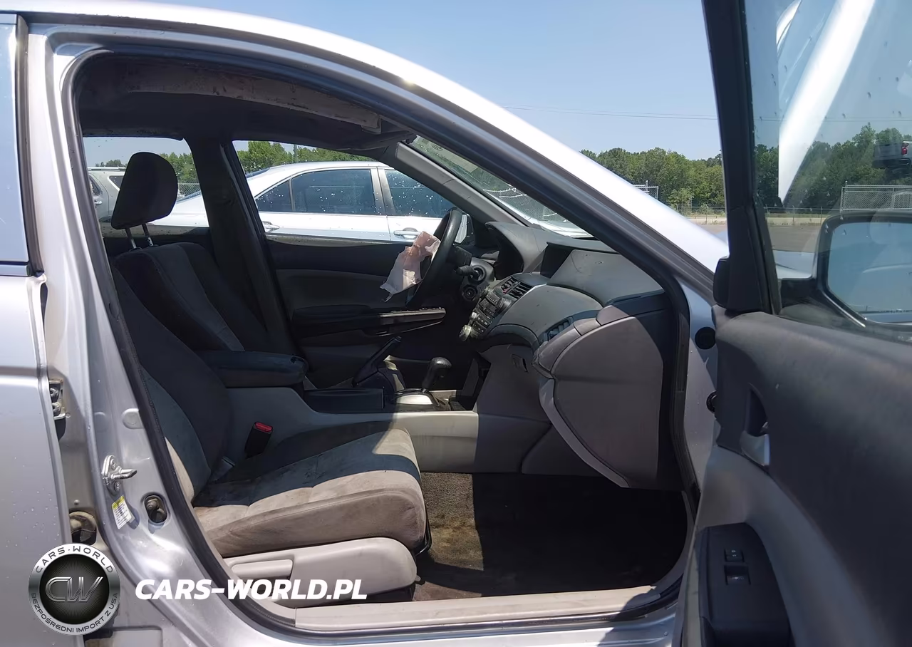 2010 Honda Accord 2.4 Lx-P VIN:1HGCP2F43AA040438 - 5