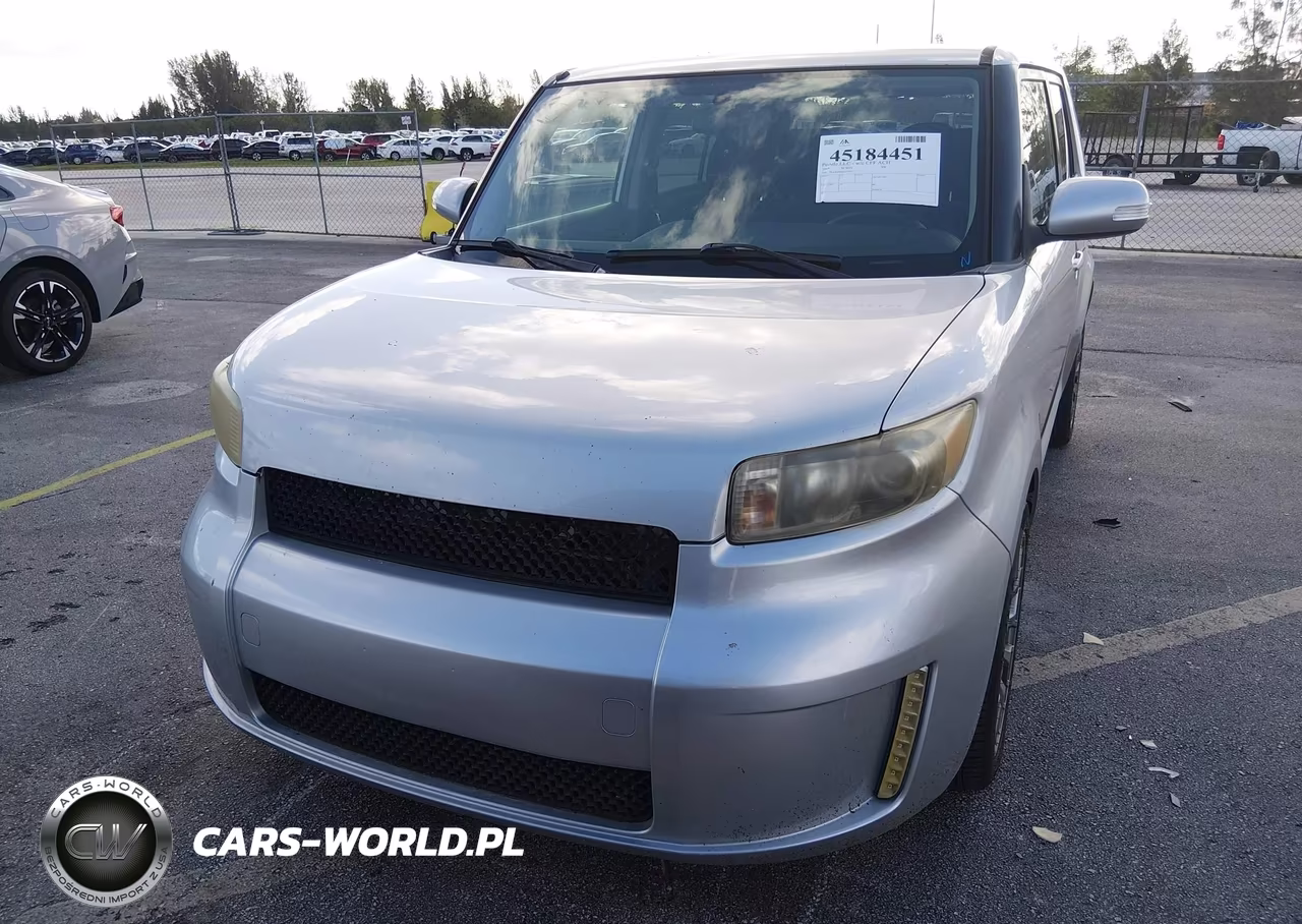 SCION XB VIN:JTLKE50E081052855 - 6