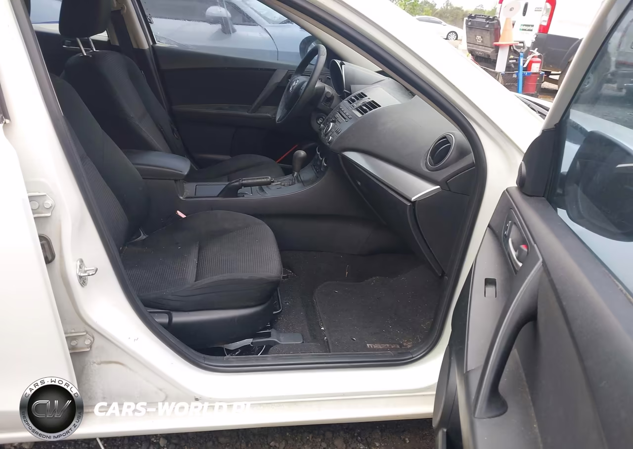 2012 Mazda Mazda3 I Touring VIN:JM1BL1VF2C1514336 - 5