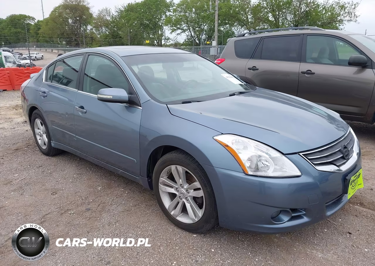 2012 Nissan Altima 3.5 Sr – zdjęcie 1 z 12