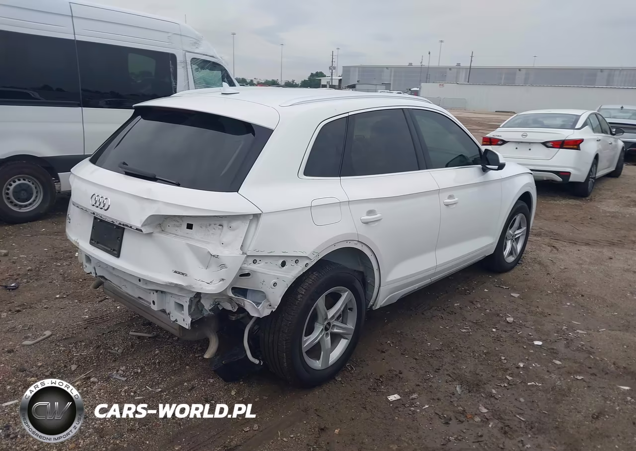 2021 Audi Q5 Premium 45 Tfsi Quattro S Tronic VIN:WA1AAAFY4M2093484 - 4