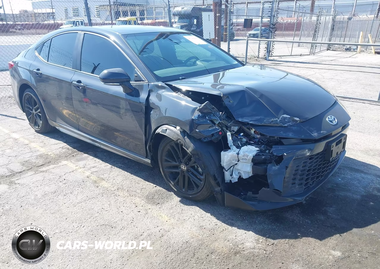 2025 Toyota Camry Se – zdjęcie 1 z 16
