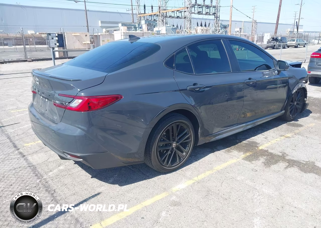 2025 Toyota Camry Se VIN:4T1DAACK5SU113130 - 4