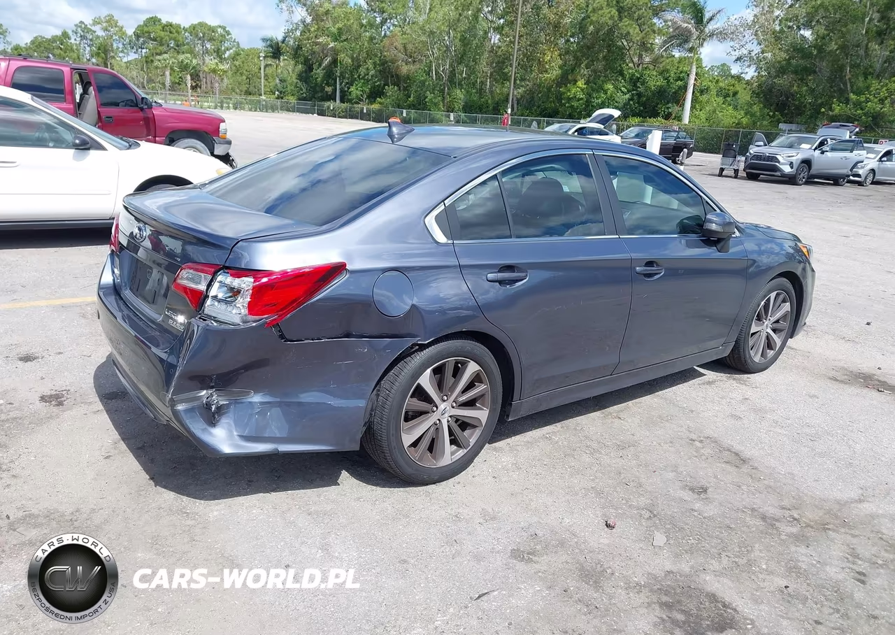 2017 Subaru Legacy 2.5I Limited VIN:4S3BNAN6XH3010039 - 4