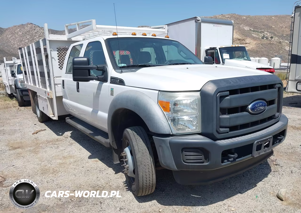 2013 Ford F-550 Chassis Xl