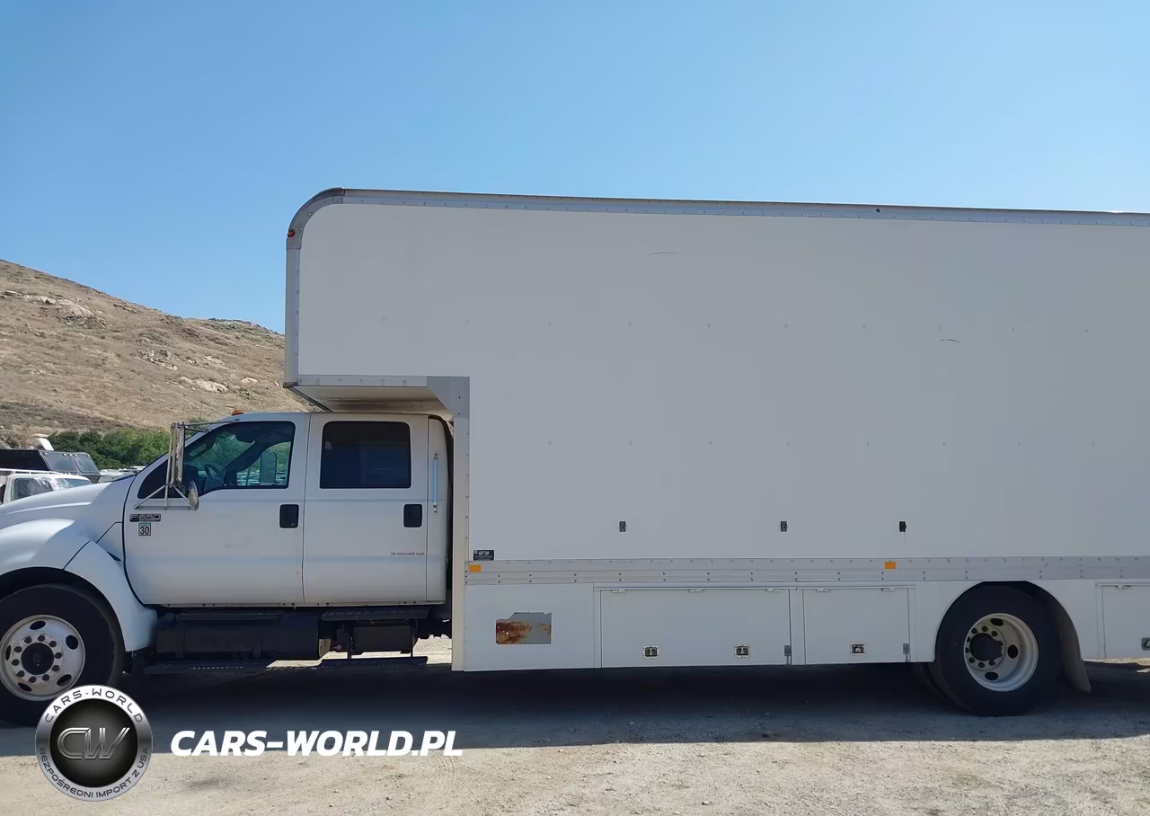 2013 Ford F-650 Xl-Xlt VIN:3FRWW6FC8DV498879 - 17