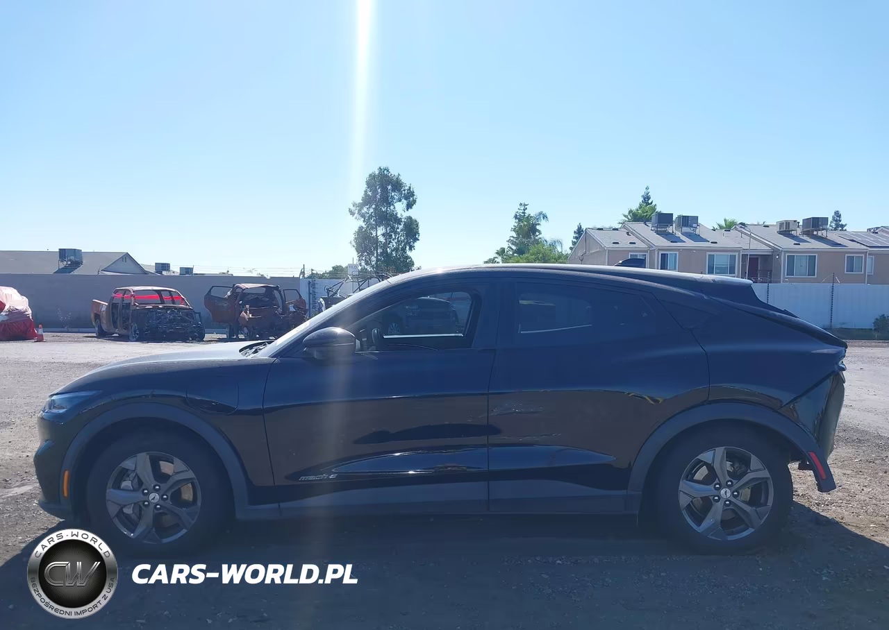 2022 Ford Mustang Mach-E Select VIN:3FMTK1RMXNMA28388 - 15
