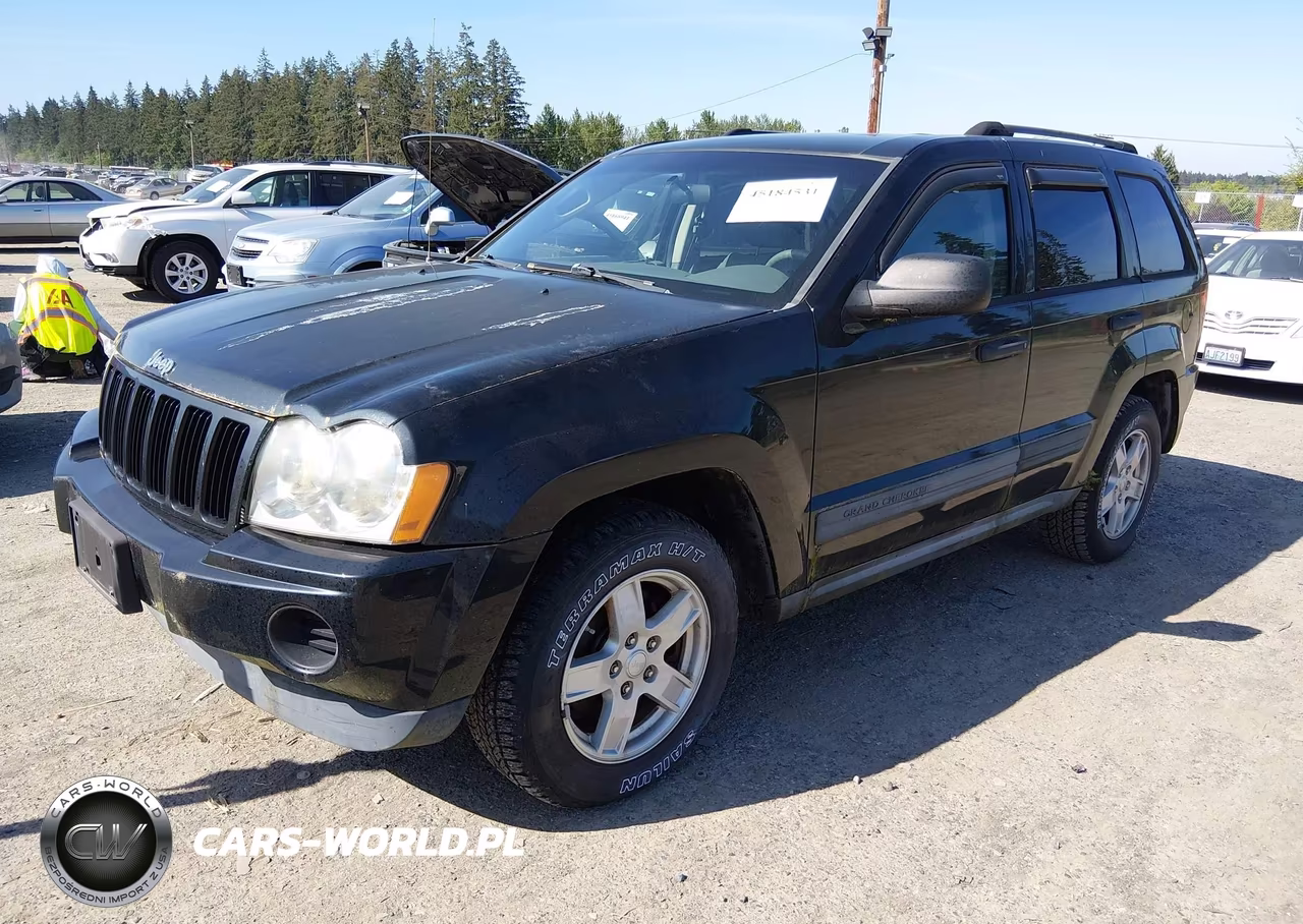 2005 Jeep Grand Cherokee Laredo VIN:1J4GR48KX5C579144 - 2