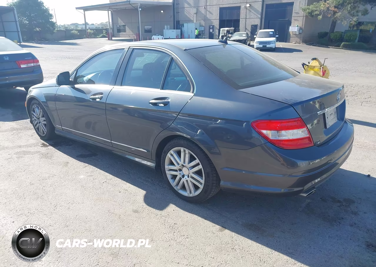 2008 Mercedes-Benz C 300 Sport VIN:WDDGF54XX8F177123 - 3