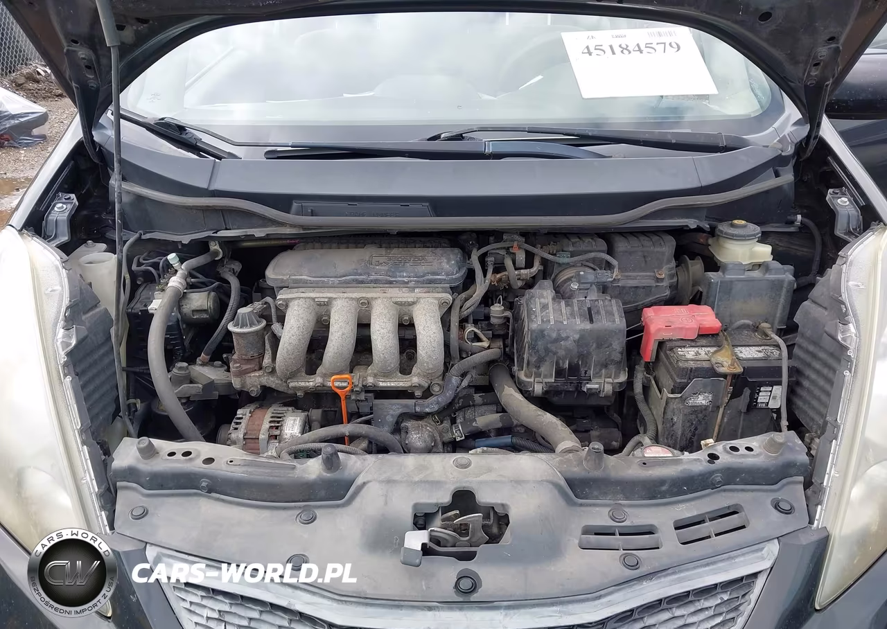 2013 Honda Fit VIN:JHMGE8H30DC008261 - 10
