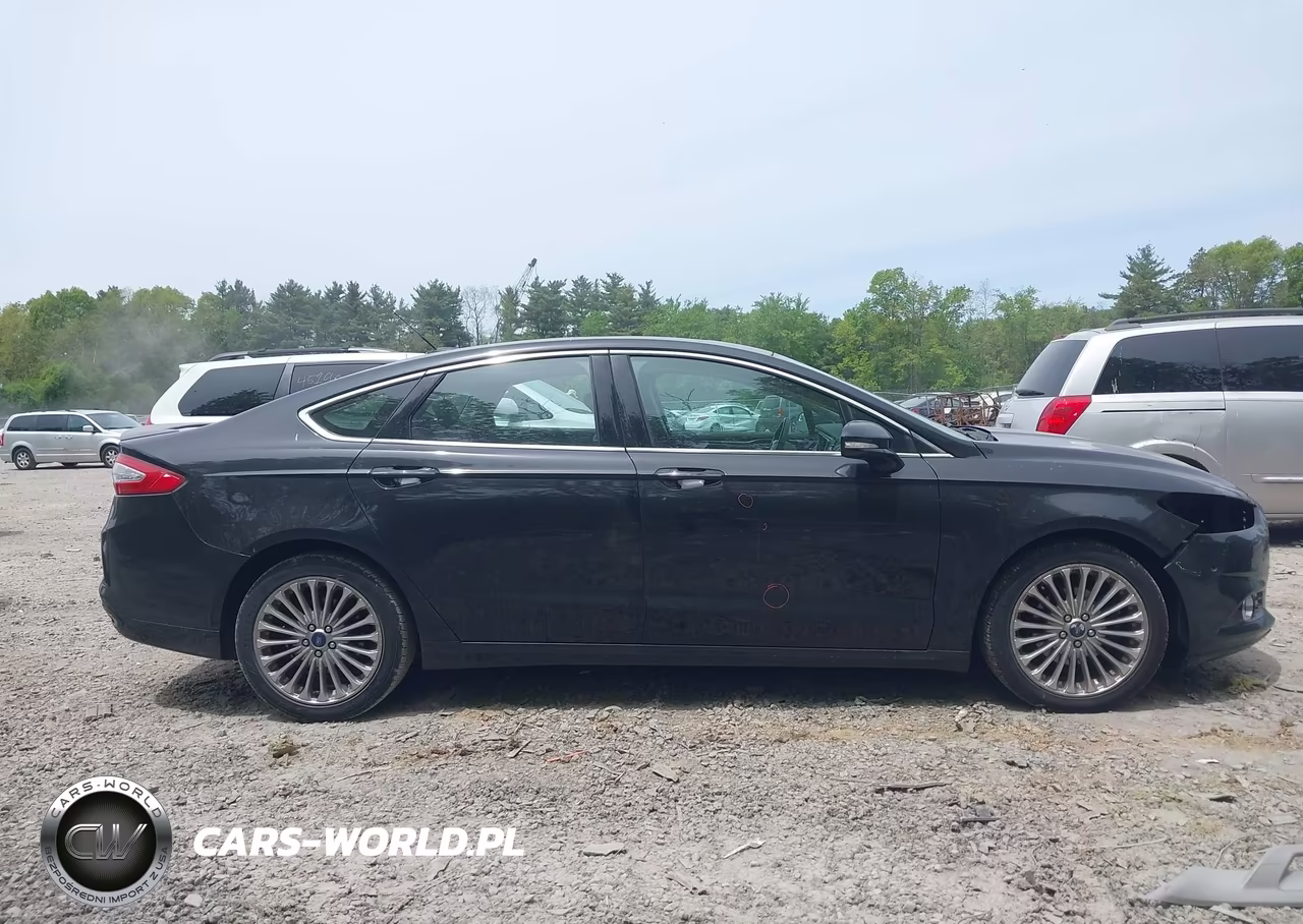 2015 Ford Fusion Titanium VIN:3FA6P0D9XFR100894 - 13