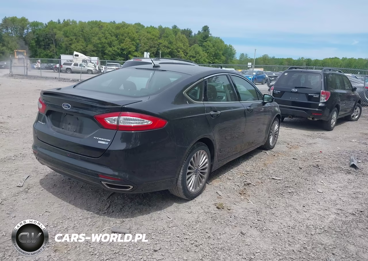 2015 Ford Fusion Titanium VIN:3FA6P0D9XFR100894 - 4