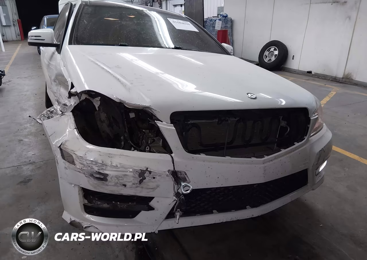 2015 Mercedes-Benz C 350 Sport VIN:WDDGJ5HB8FG369886 - 6