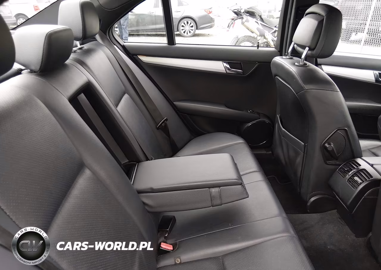 2008 Mercedes-Benz C 300 Luxury-Sport VIN:WDDGF54X98F103627 - 8