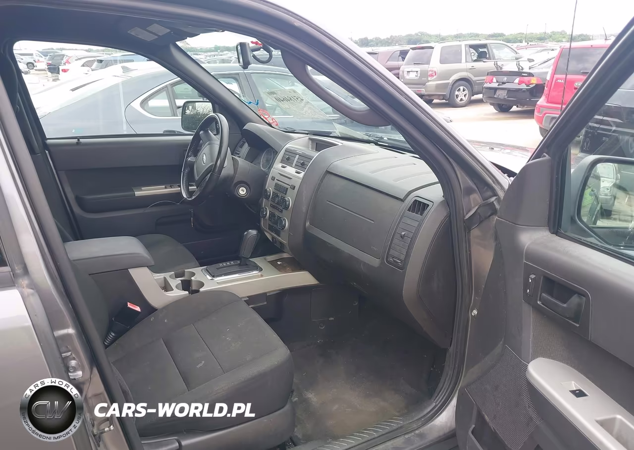 2010 Ford Escape Xlt VIN:1FMCU9DG9AKC05881 - 5