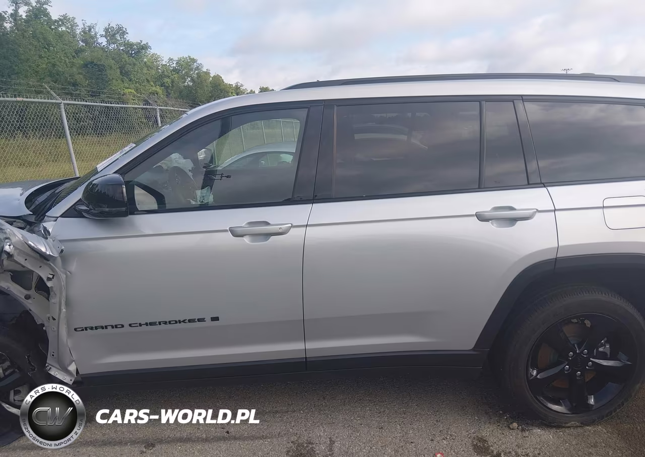 2025 Jeep Grand Cherokee L Altitude X 4X2 VIN:1C4RJJAG1S8697706 - 14