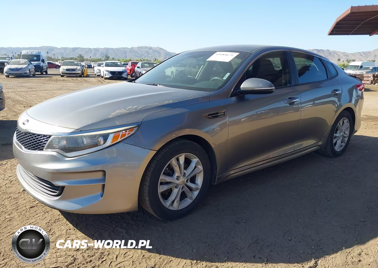 2017 Kia Optima Lx VIN:5XXGT4L32HG123943 - 2