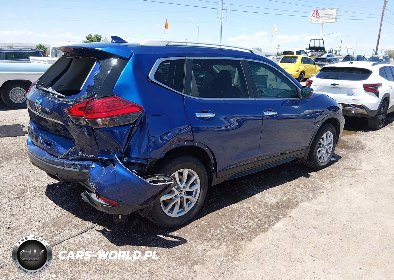 2017 Nissan Rogue Sv VIN:5N1AT2MV1HC786426 - 4