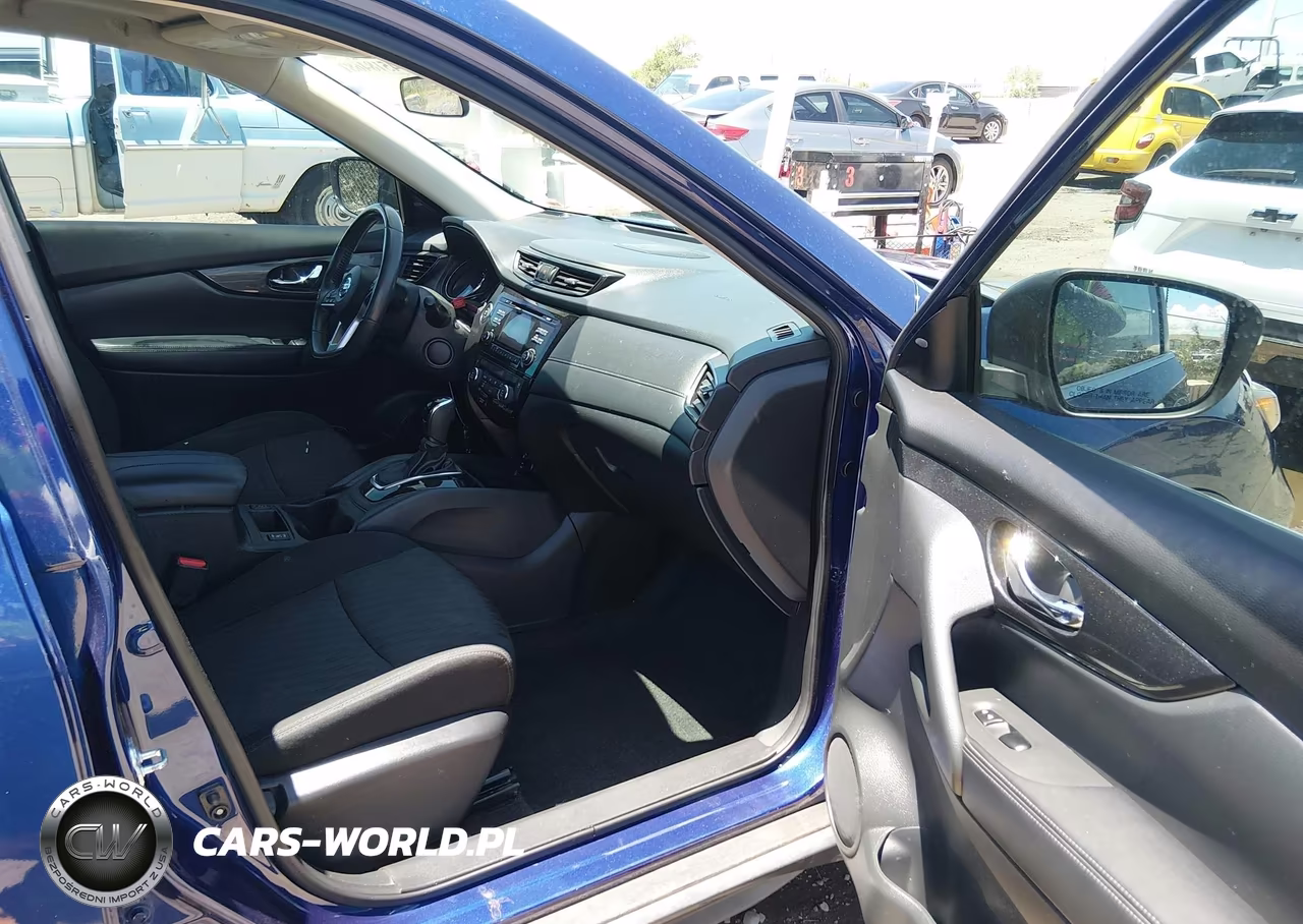 2017 Nissan Rogue Sv VIN:5N1AT2MV1HC786426 - 5