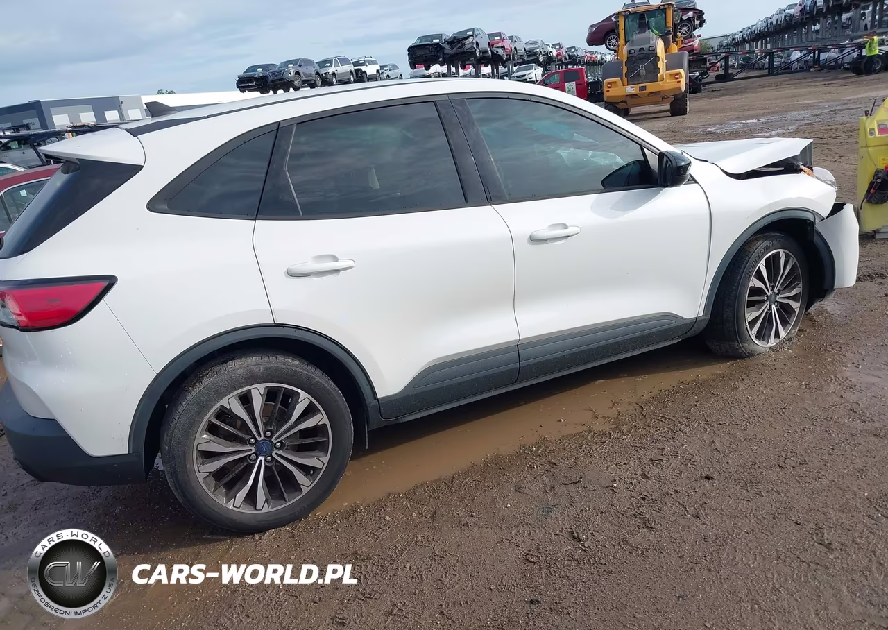 2022 Ford Escape Se VIN:1FMCU0G67NUA32211 - 4