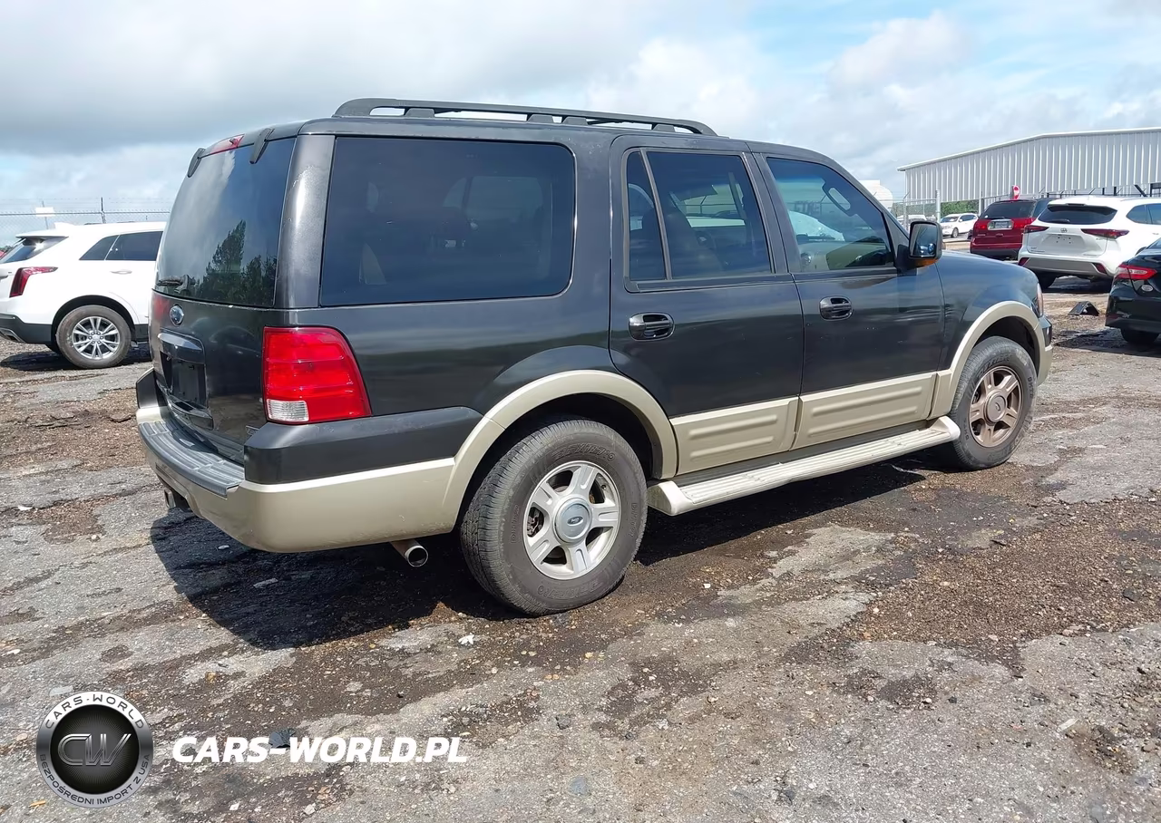 2005 Ford Expedition Eddie Bauer-King Ranch VIN:1FMPU175X5LA13981 - 4
