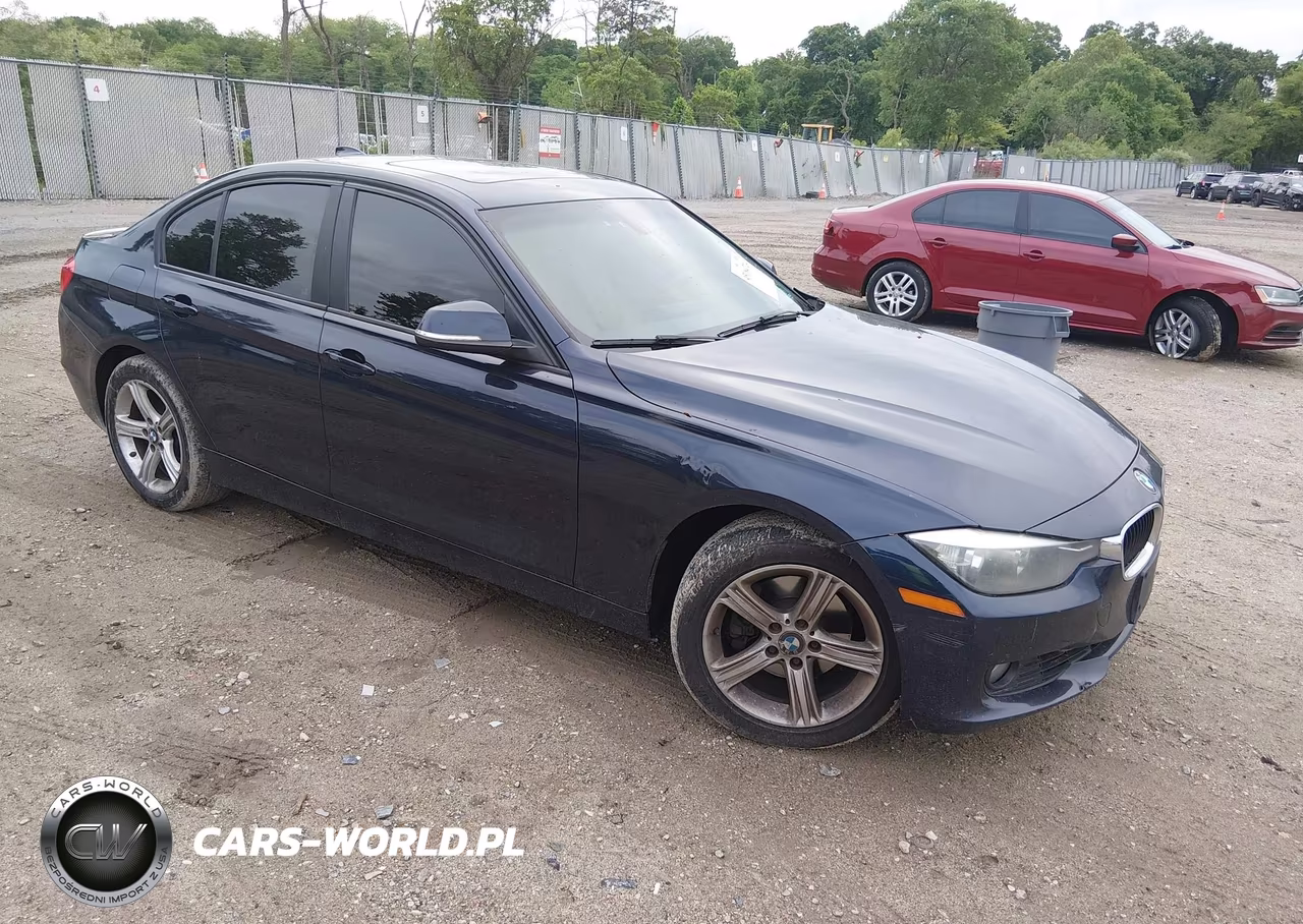 2013 BMW 328I xDrive – zdjęcie 1 z 16