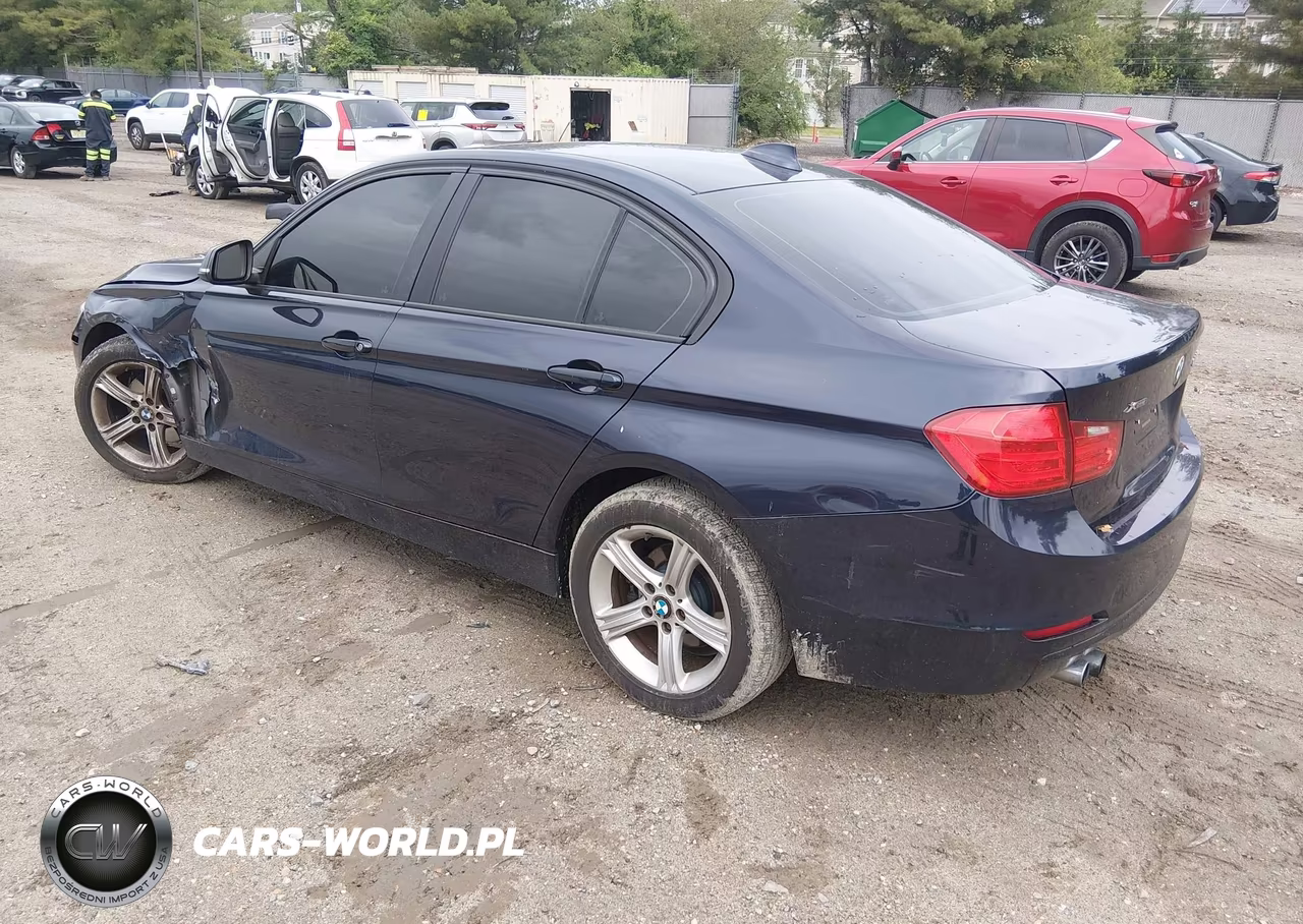 2013 BMW 328I xDrive VIN:WBA3B3G52DNR80587 - 3