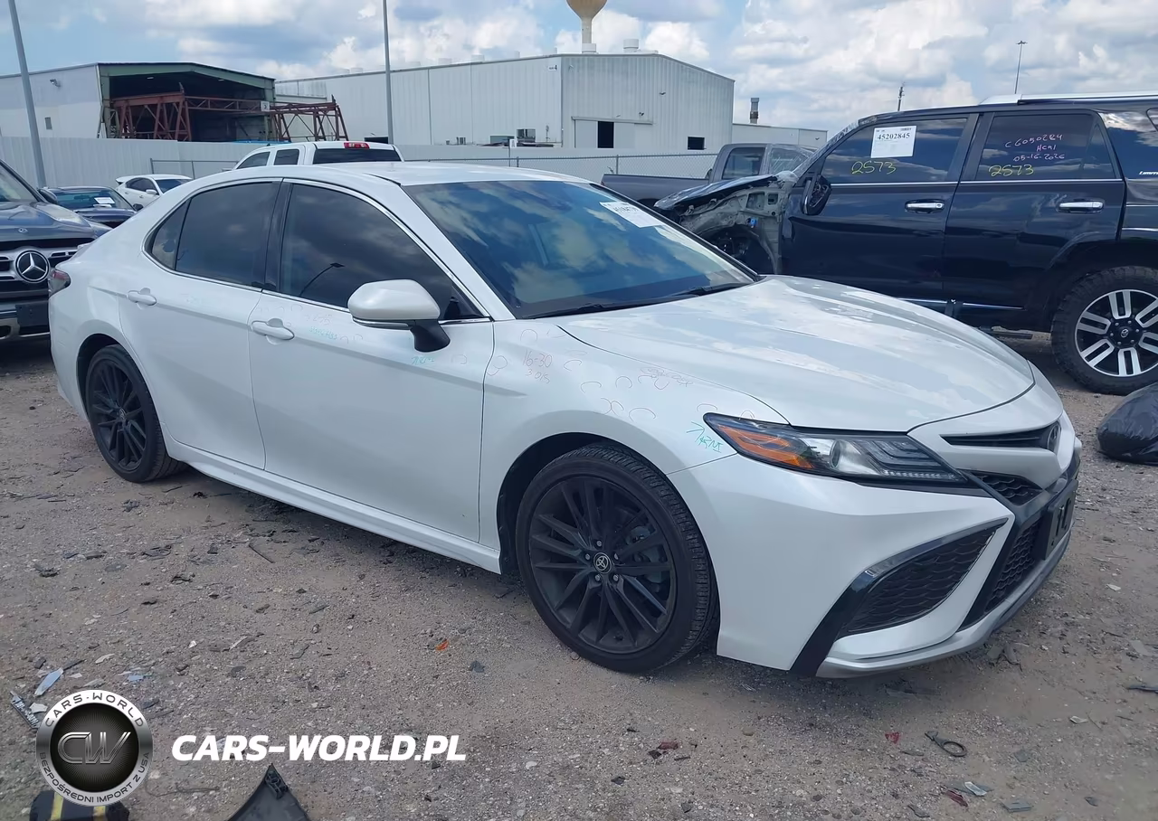 2022 Toyota Camry Xse – zdjęcie 1 z 16
