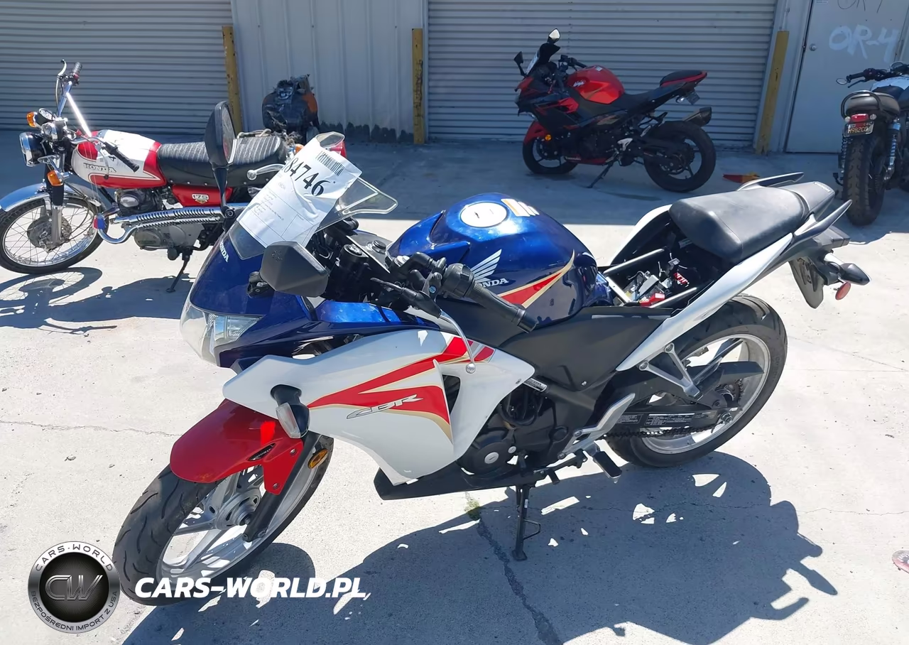 2012 Honda Cbr250 R VIN:MLHMC4101C5200565 - 2