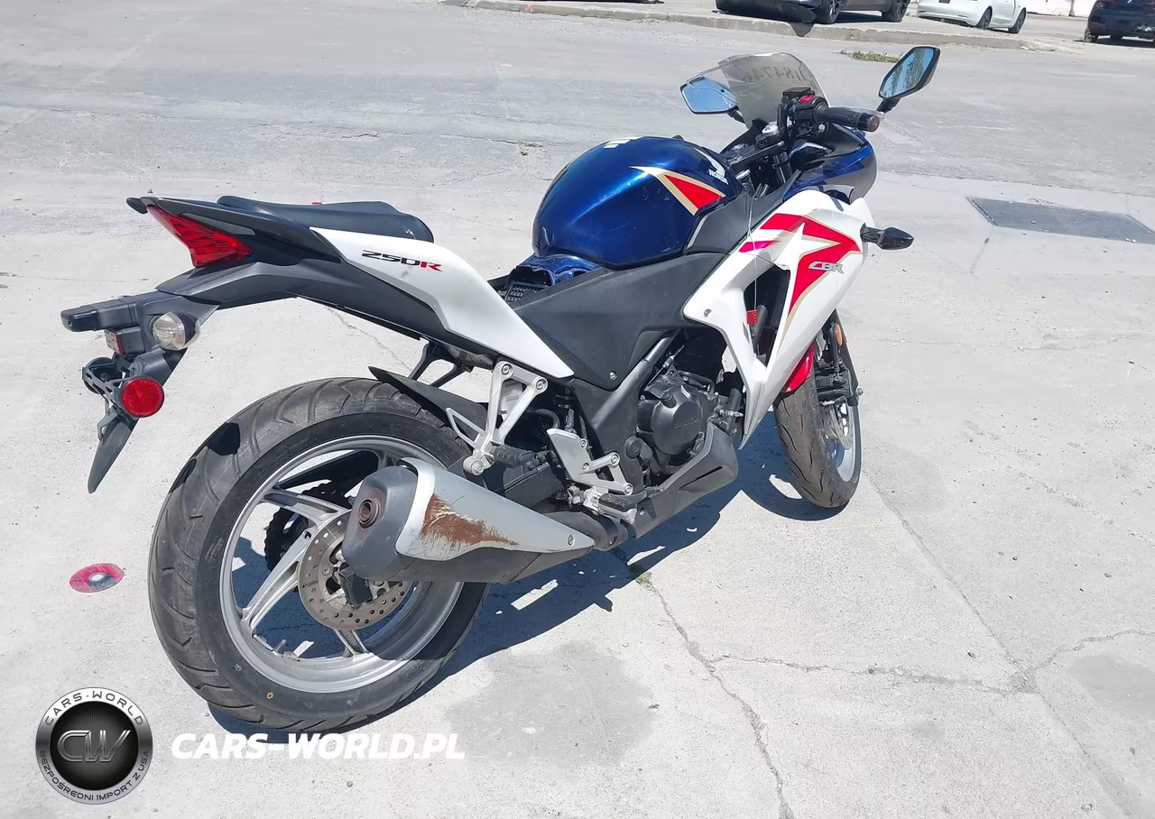 2012 Honda Cbr250 R VIN:MLHMC4101C5200565 - 4