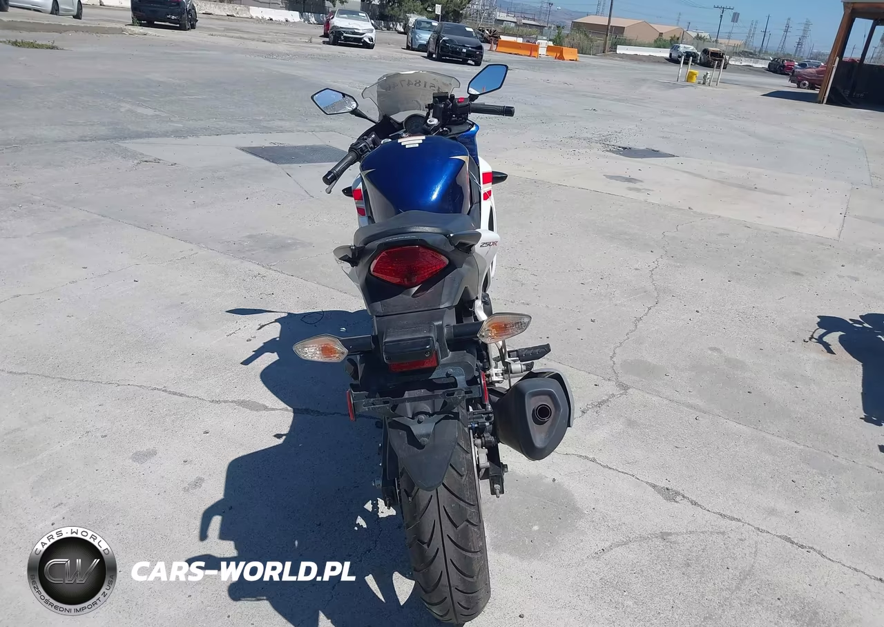 2012 Honda Cbr250 R VIN:MLHMC4101C5200565 - 6
