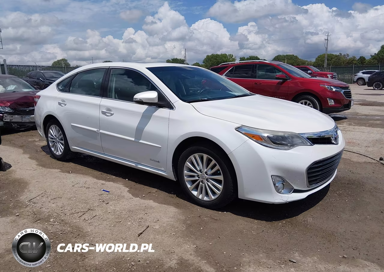 2015 Toyota Avalon Hybrid Limited