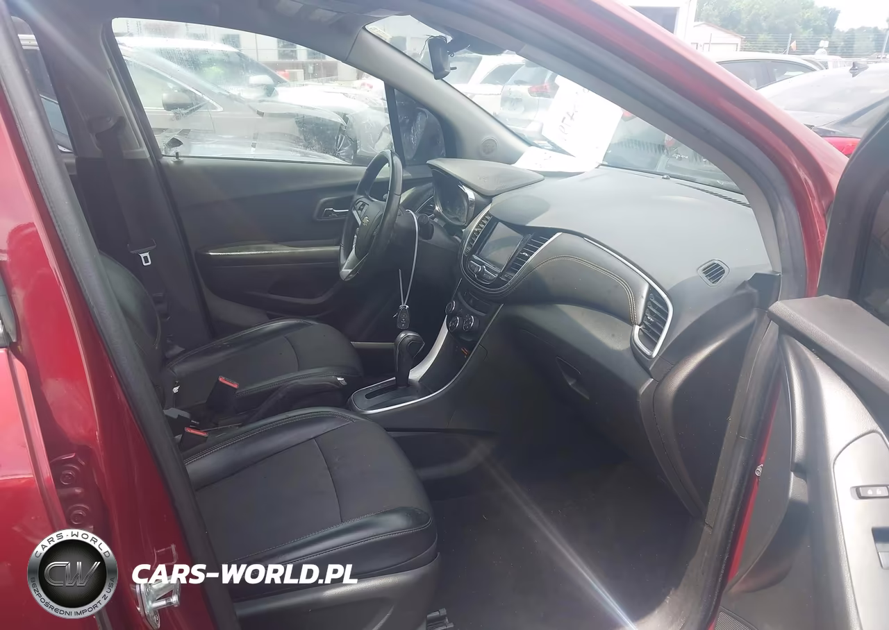 2021 Chevrolet Trax Awd Lt VIN:KL7CJPSM1MB365667 - 5