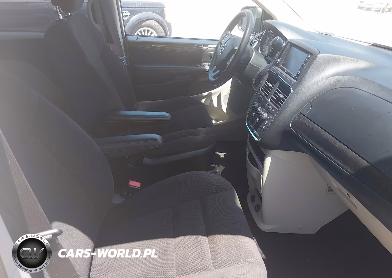 2019 Dodge Grand Caravan Se VIN:2C4RDGBG9KR538445 - 5