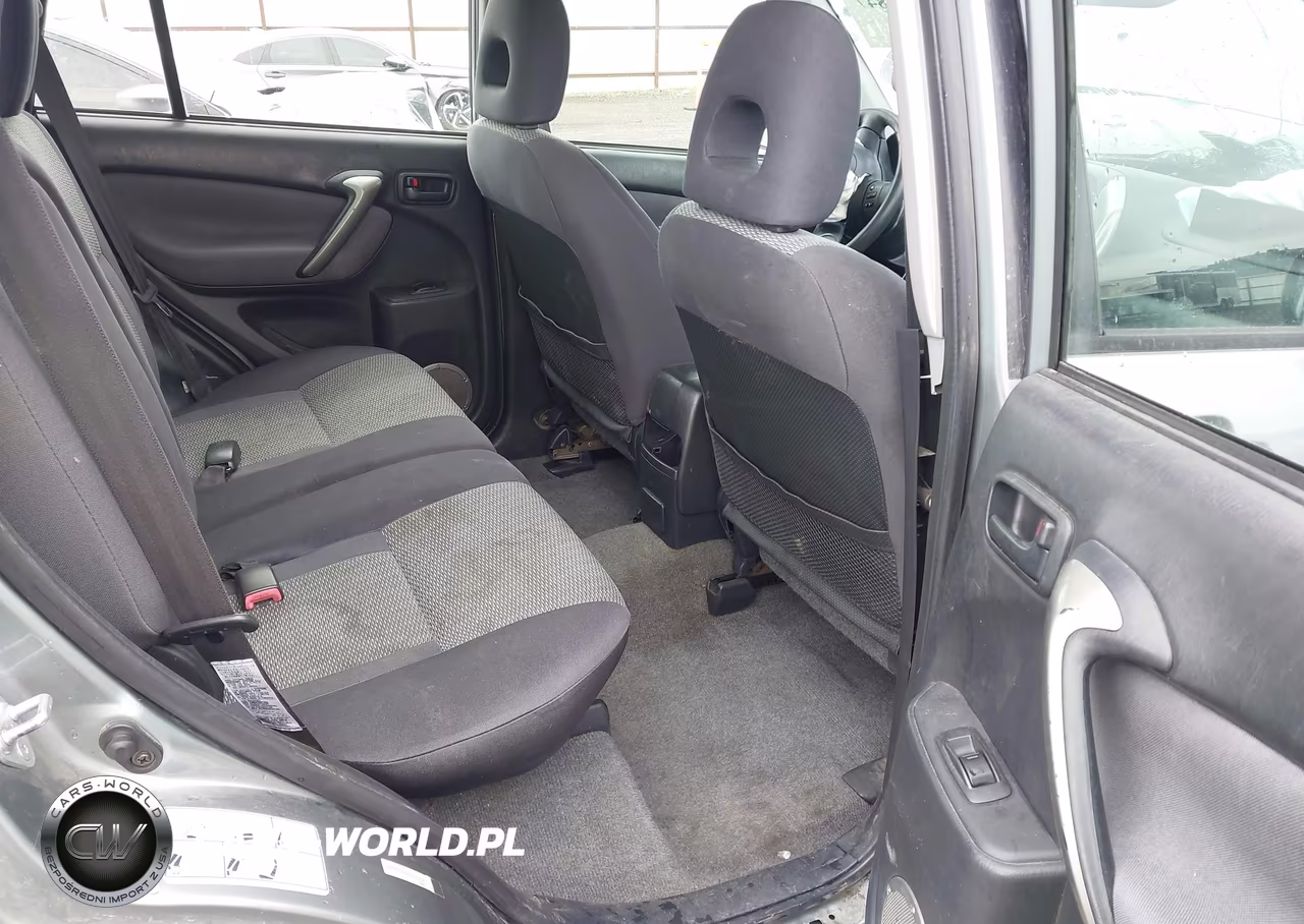 2004 Toyota Rav4 VIN:JTEGD20VX40044955 - 8