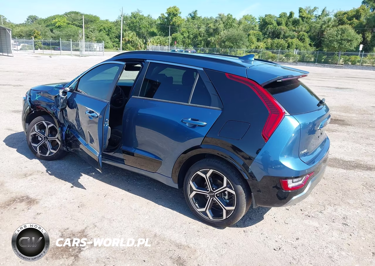 2025 Kia Niro Sx Touring VIN:KNDCT3LE3S5249184 - 3