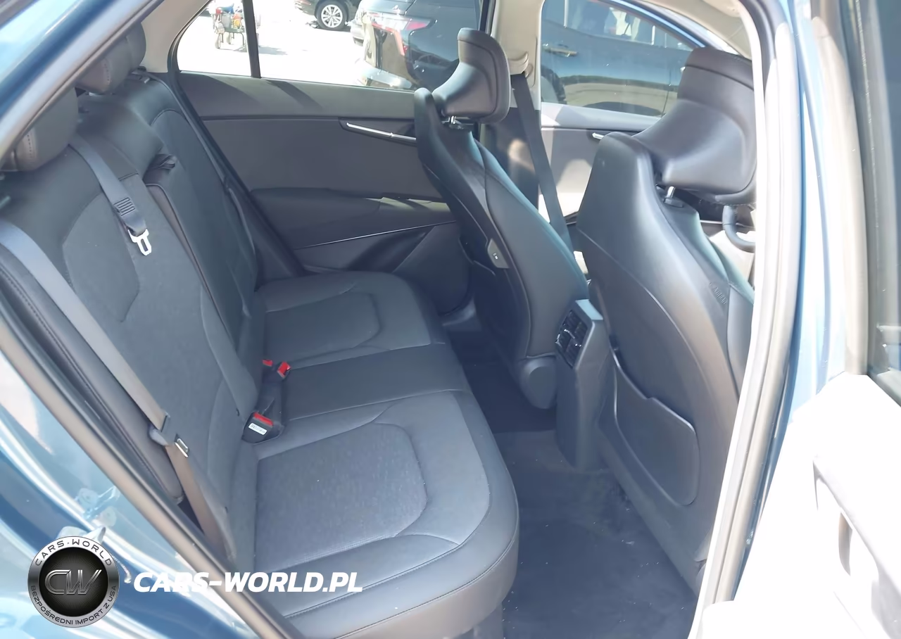 2025 Kia Niro Sx Touring VIN:KNDCT3LE3S5249184 - 8