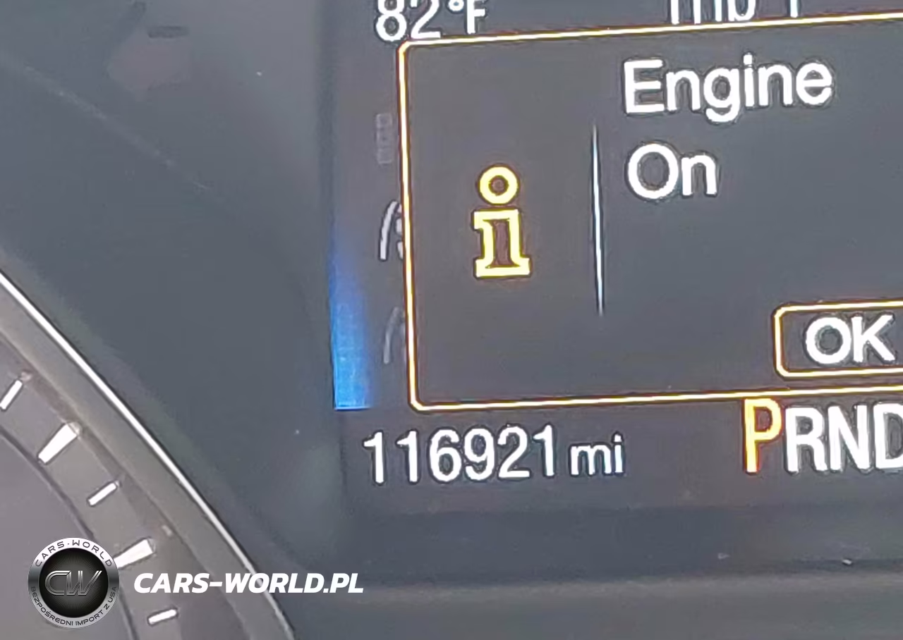 2018 Ford Focus Titanium VIN:1FADP3J29JL273586 - 15